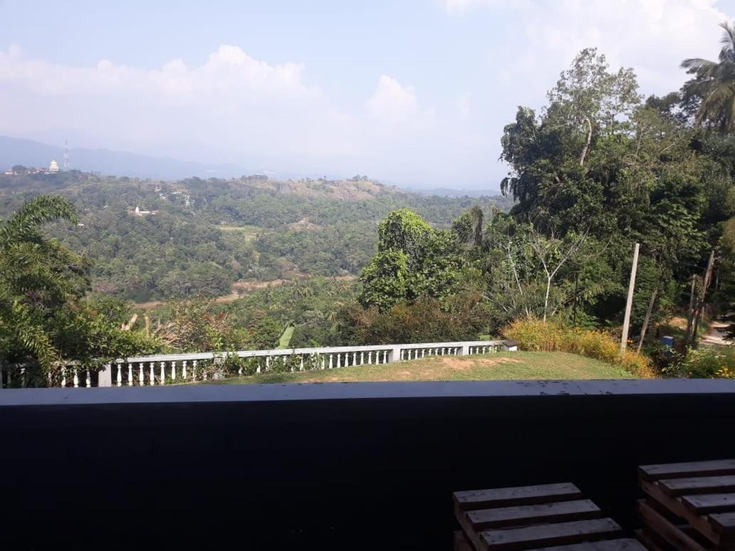 Kandy Gem Inn Blue Hotel Exterior foto